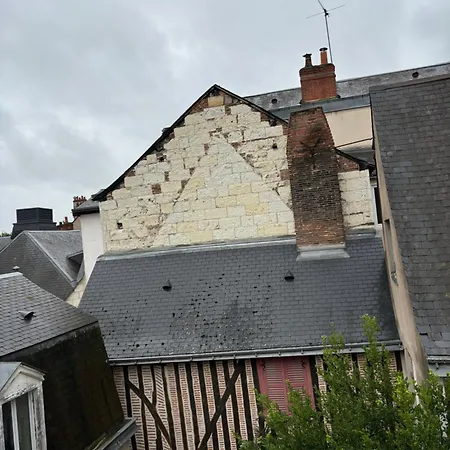 Chez Leo - Rue De La Scellerie 图尔