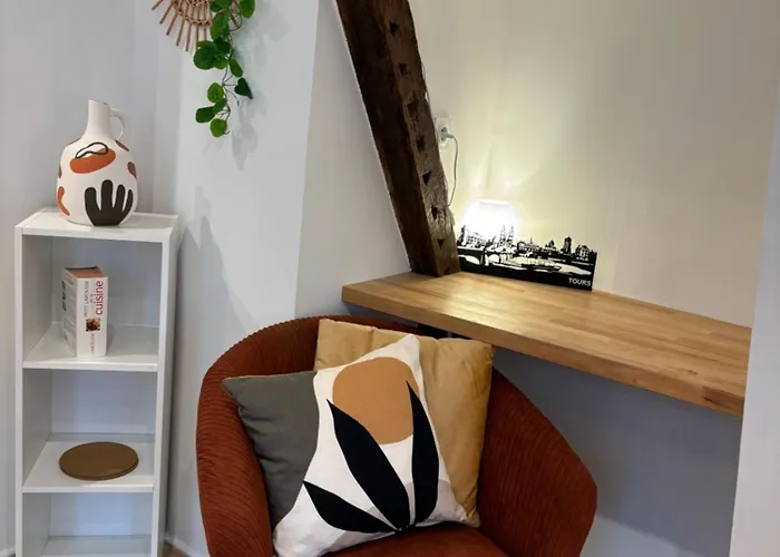 Chez Leo - Rue De La Scellerie Апартаменты *